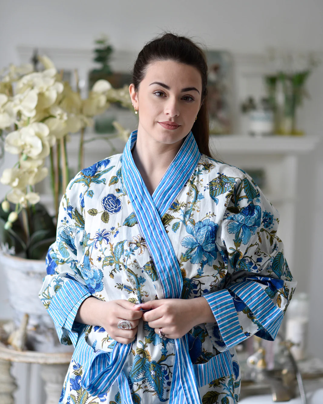 Blue Rose Ladies Dressing Gown - Image 3