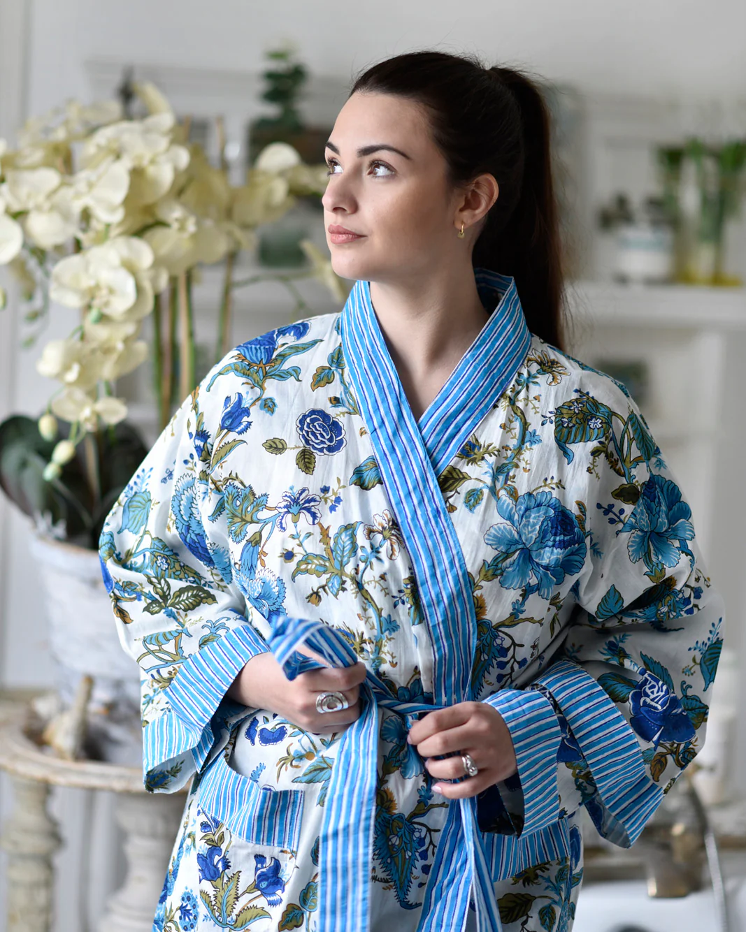 Blue Rose Ladies Dressing Gown - Image 4